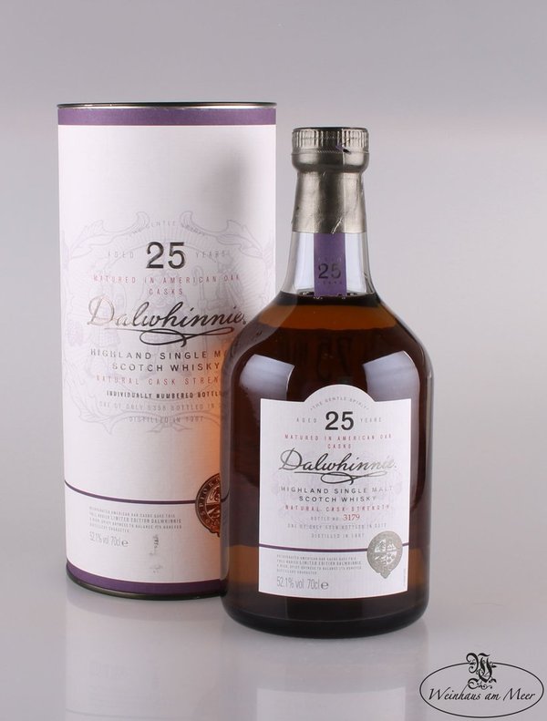 Dalwhinnie 25 - Highland Single Malt Scotch Whisky